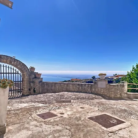 Al Torrione 1 Monte SantʼAngelo